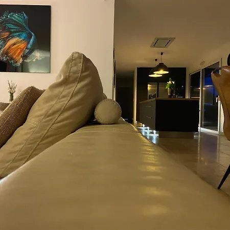 Paisible Avec Piscine
